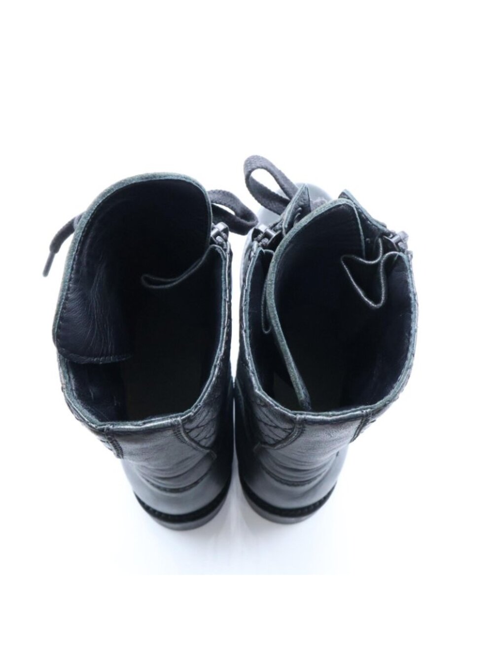 Chanel CC Logo Quilted Zip Boot - Picture 5 of 10